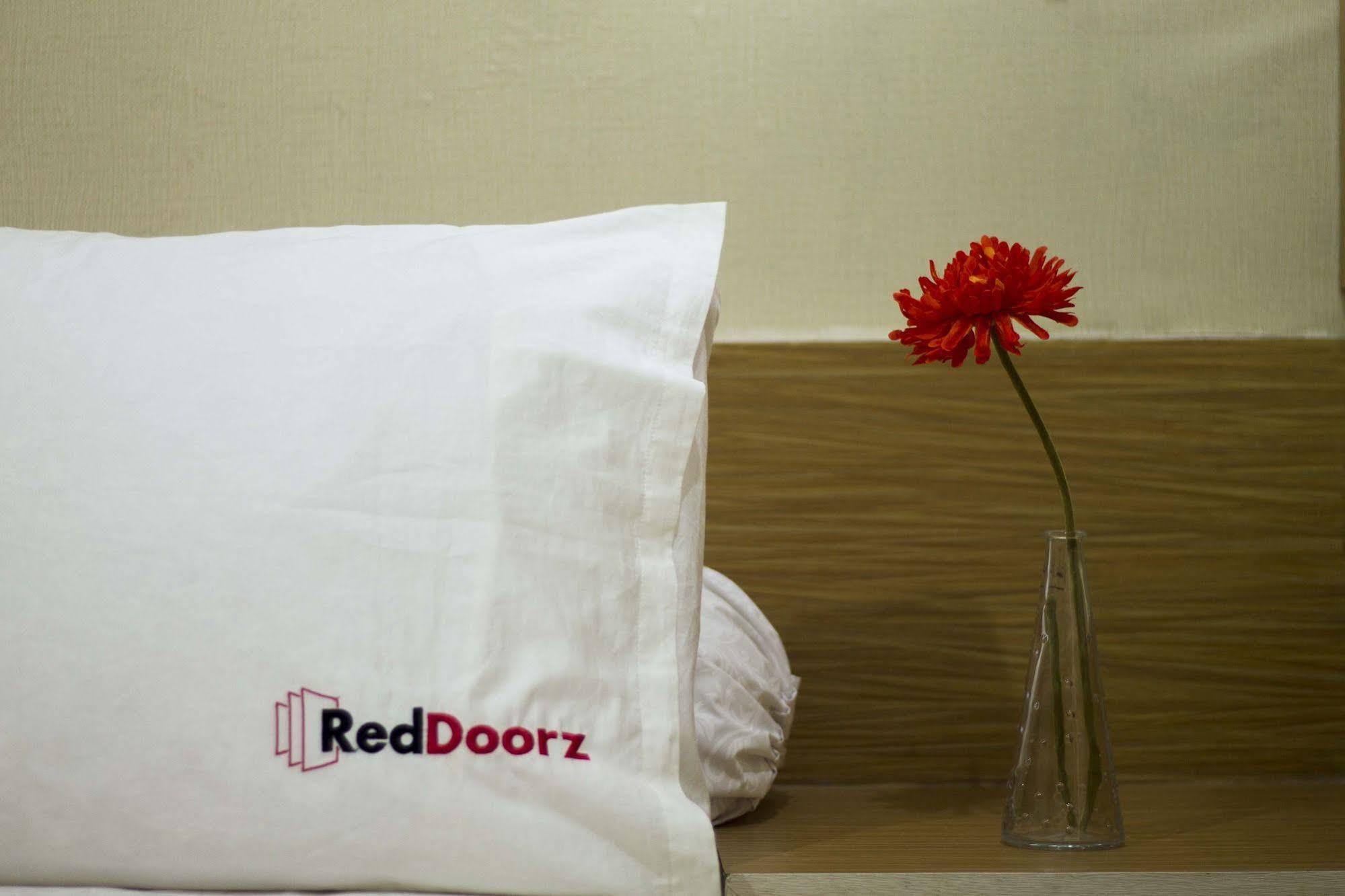 Reddoorz @ Pantai Cemara Sanur酒店 外观 照片